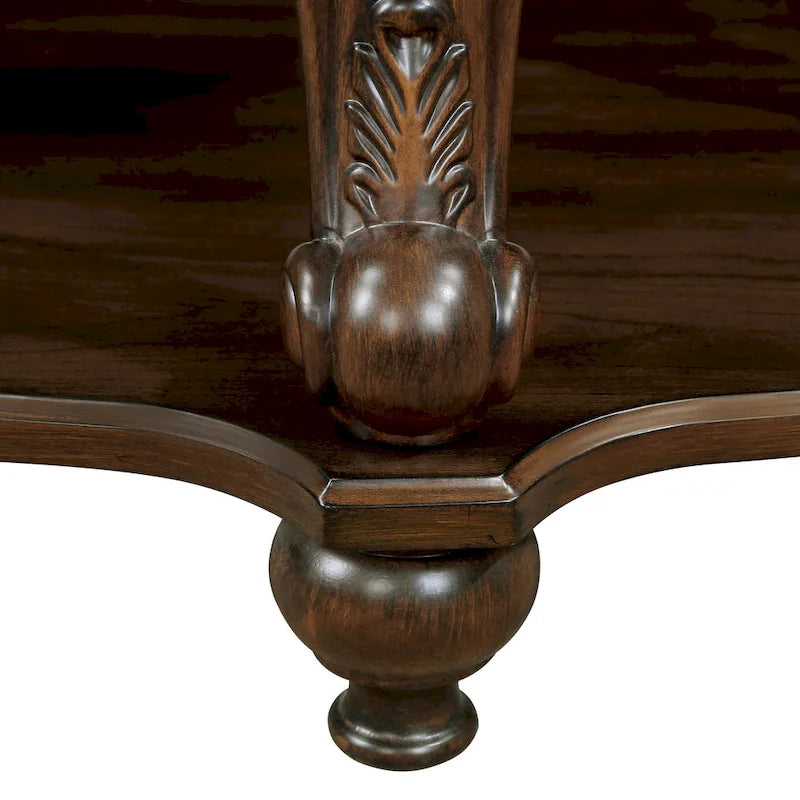 Table d'appoint ronde avec étagère inférieure et pieds galbés
