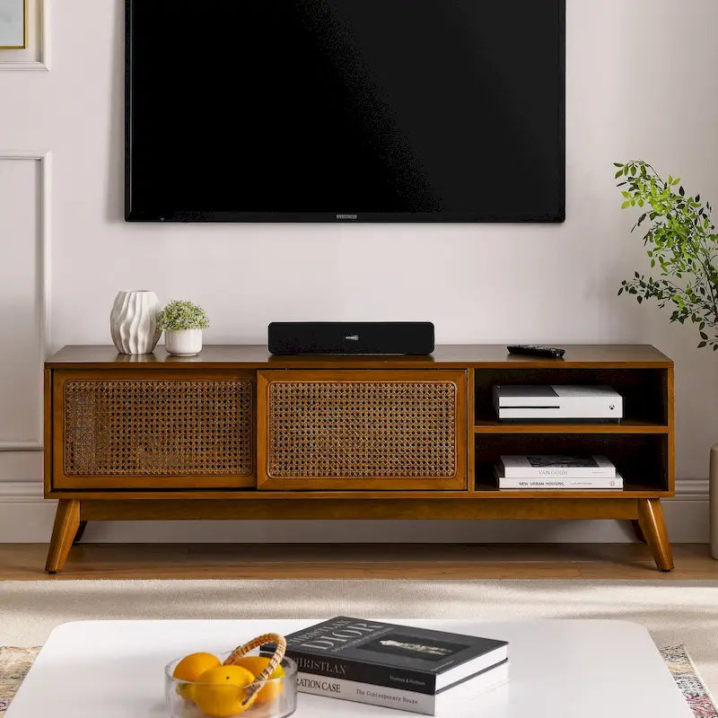 Meuble TV en rotin avec portes coulissantes et étagères ouvertes