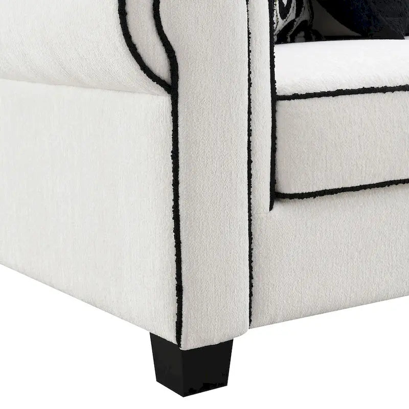 Causeuse en chenille blanche avec coussins décoratifs
