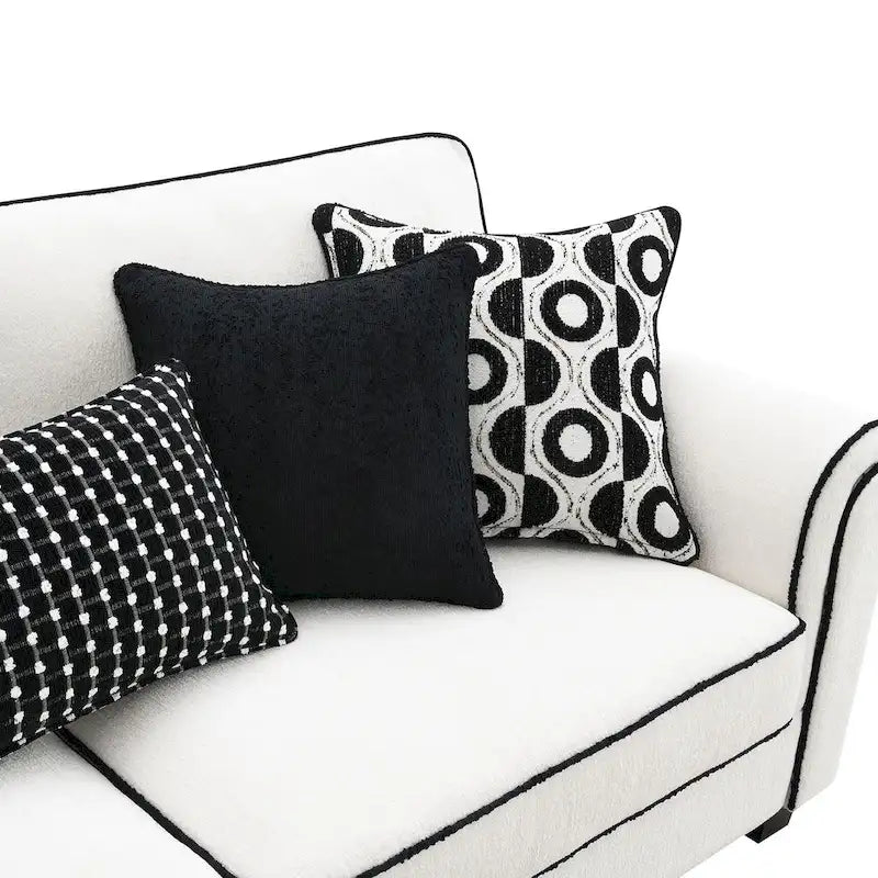 Causeuse en chenille blanche avec coussins décoratifs