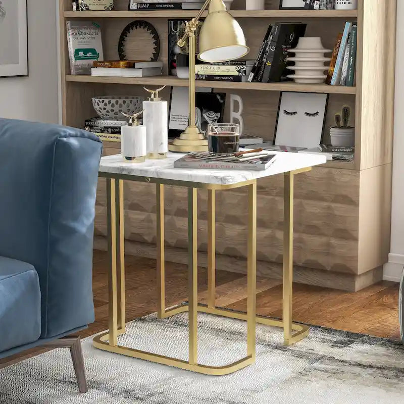 Table d'appoint carrée en faux marbre avec piètement en métal