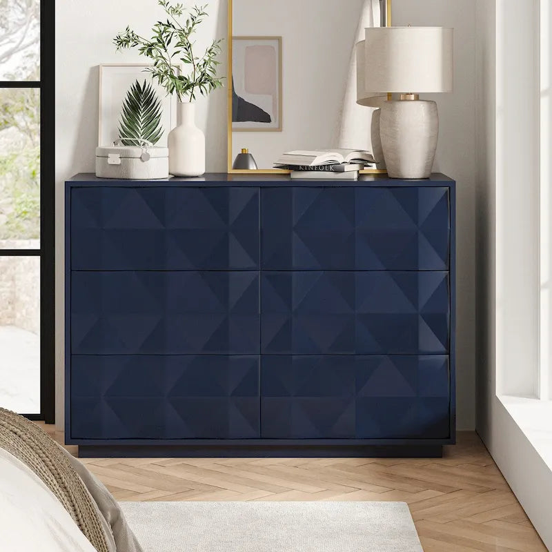 Commode à 6 tiroirs avec portes à panneaux géométriques