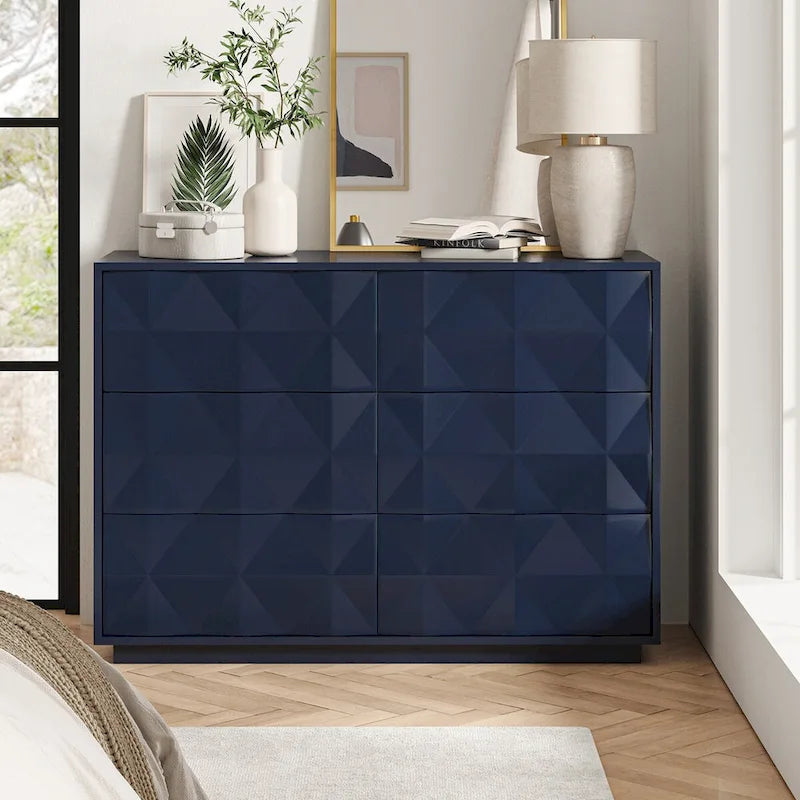 Commode à 6 tiroirs avec portes à panneaux géométriques